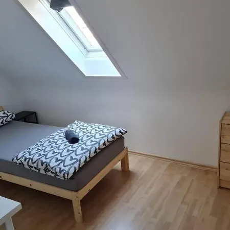 Monteurwohnung - Nordstadt - L8 Konukevi 3*