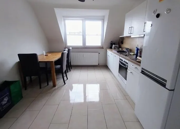 בית הארחה Monteurwohnung - Nordstadt - L8